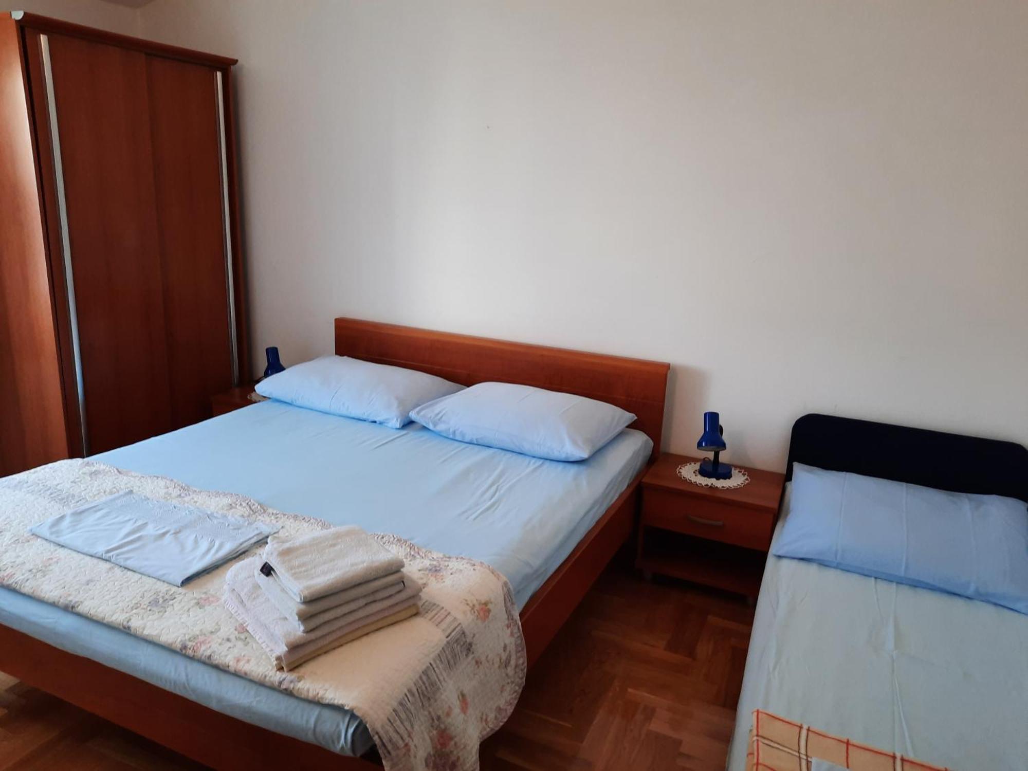 Apartmani Maver Sveti Filip i Jakov Esterno foto