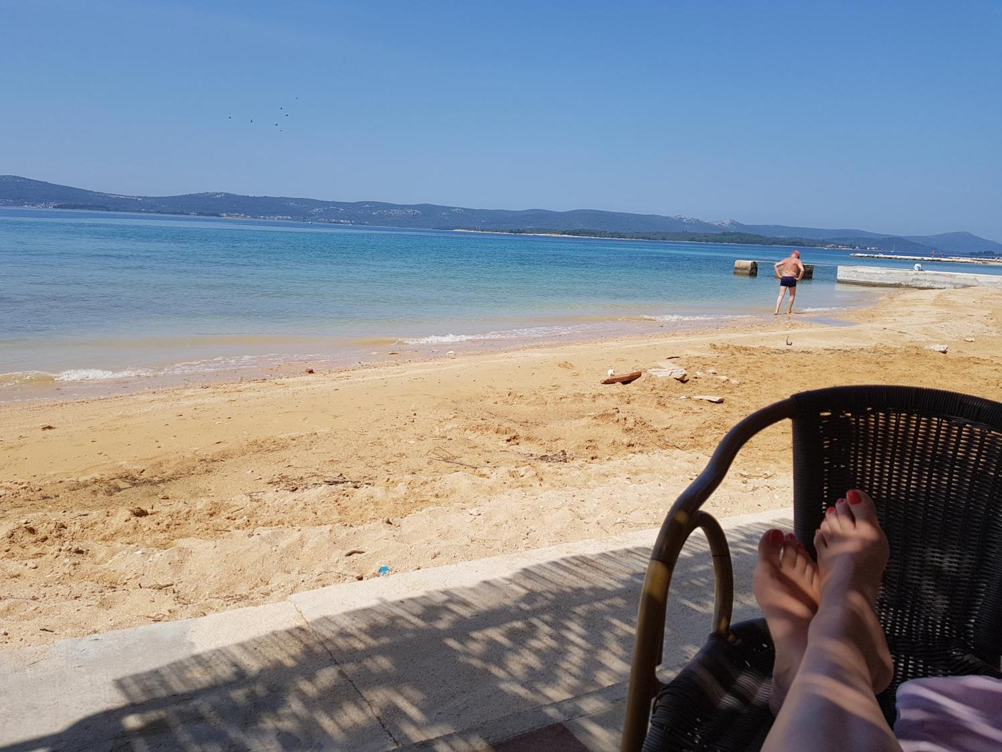 Apartmani Maver Sveti Filip i Jakov Esterno foto