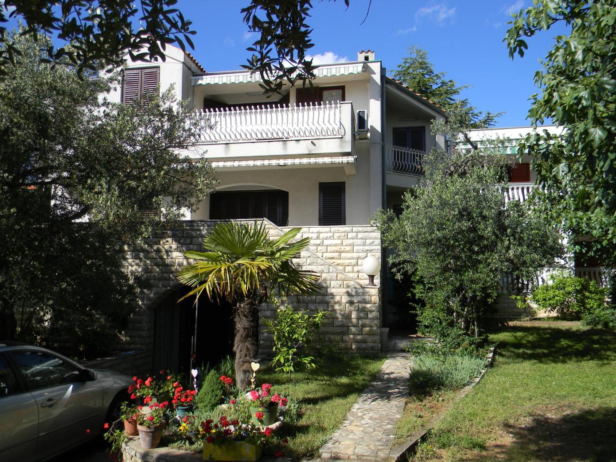 Apartmani Maver Sveti Filip i Jakov Esterno foto