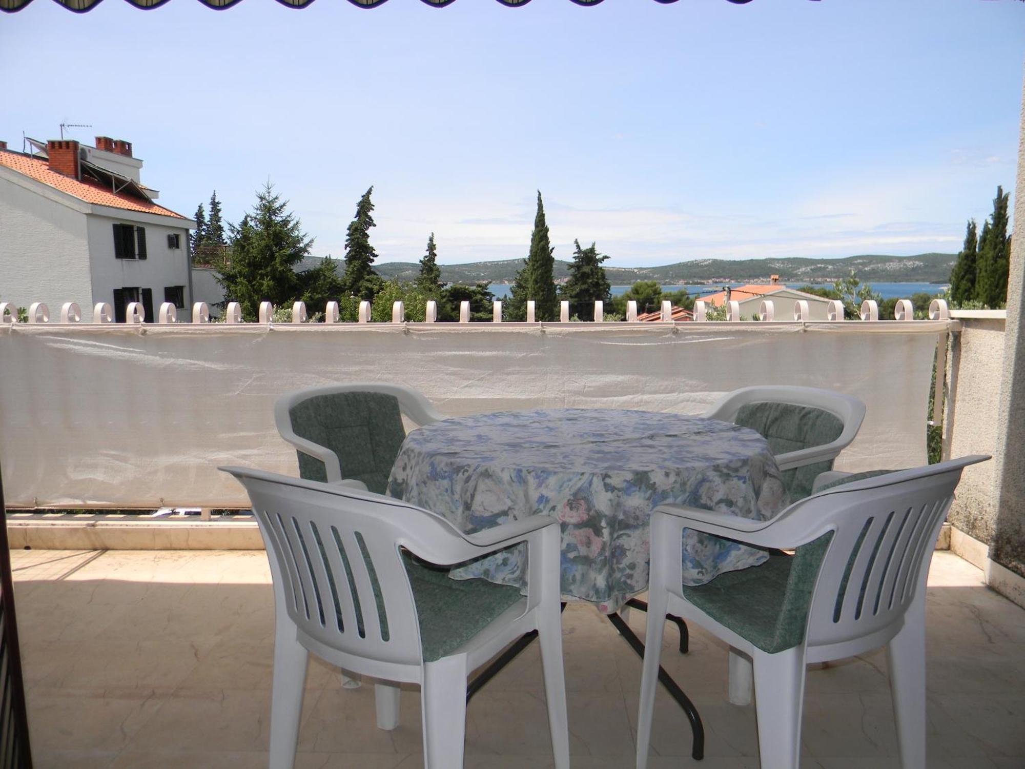 Apartmani Maver Sveti Filip i Jakov Esterno foto